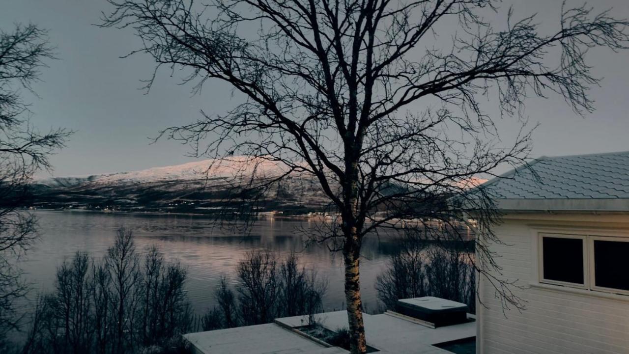 Hotel Hakoyveien 151, Tromsø Esterno foto