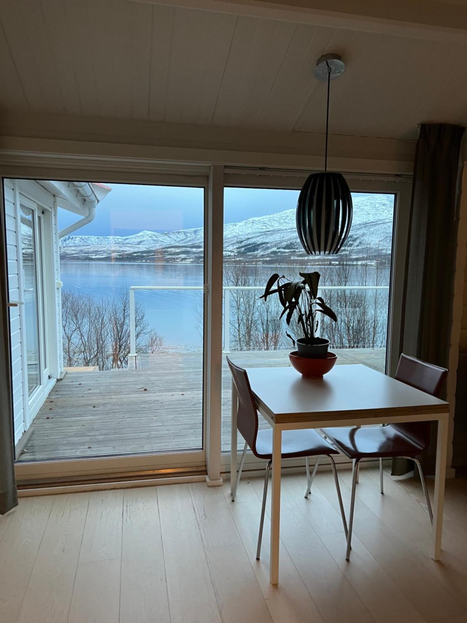 Hotel Hakoyveien 151, Tromsø Esterno foto